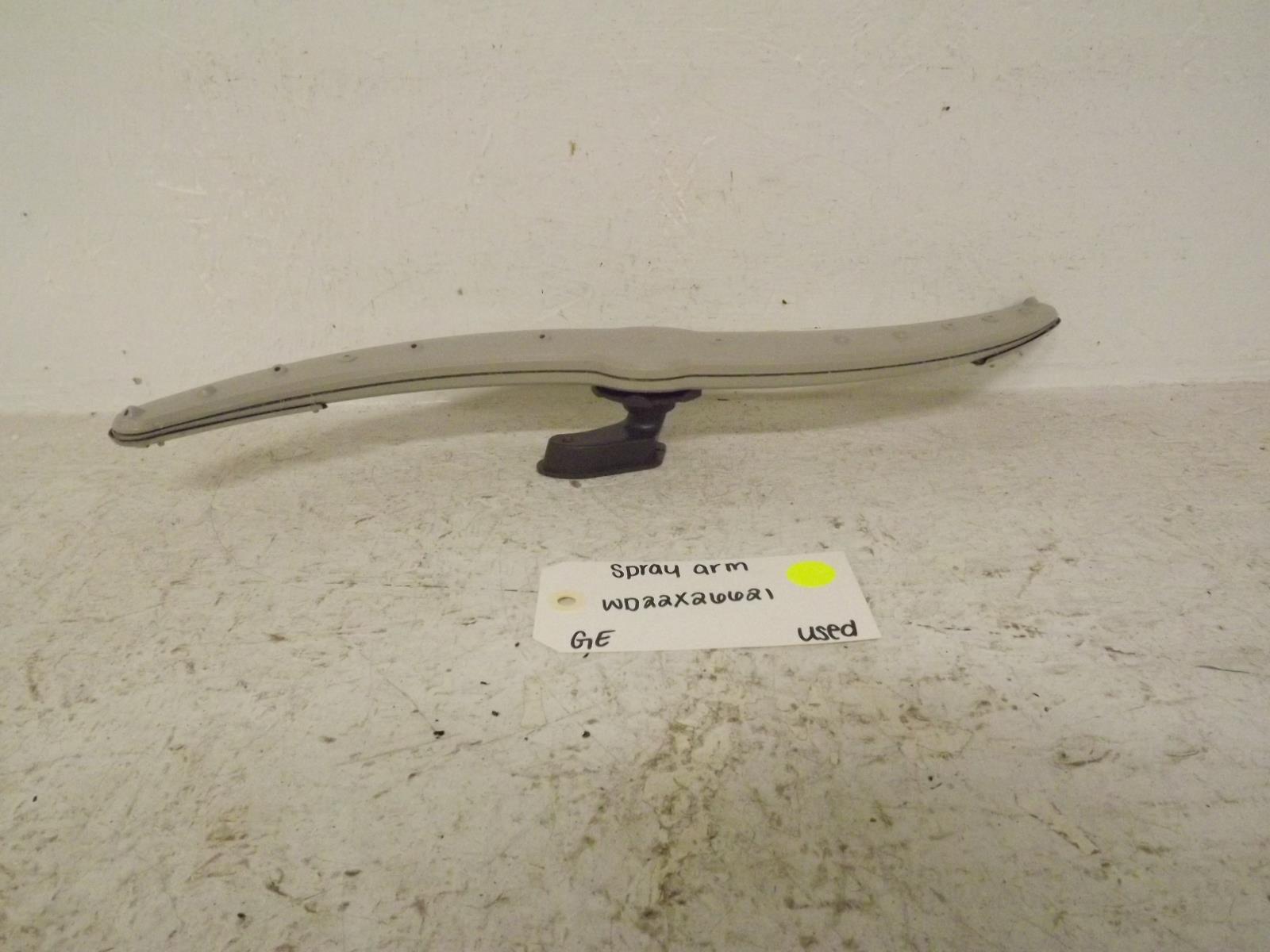 GE Dishwasher WD22X26621 Spray Arm Used GE Dishwasher WD22X26621 Spray Arm Used